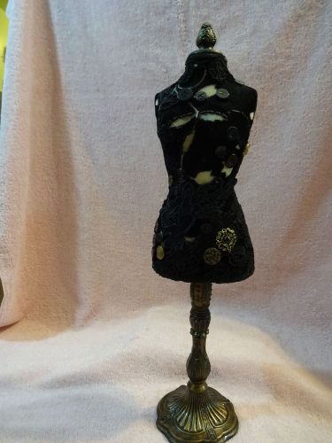 Decorative Home Decor Dress Form Bust Mannequin 19&#034; Height On Metal Stand