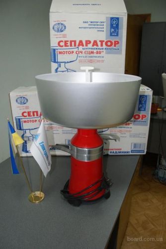 DOMESTIC  FRESH MILK CREAM AND BUTTER  NEW CENTRIFUGAL HOME SEPARATOR 80 L/HOUR