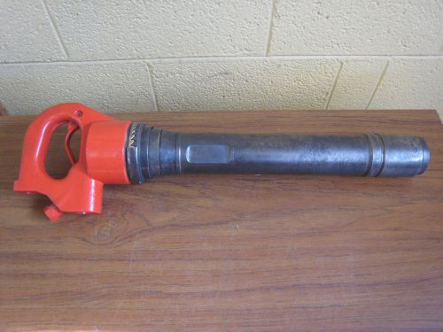Tamco rb-1133 pneumatic rivet buster riveting demolition hammer free shipping for sale