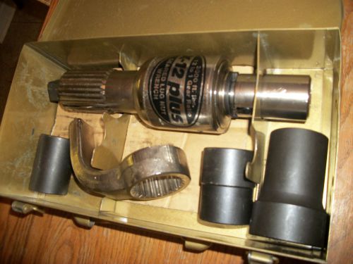 Torque multiplier heavy duty lug nut remover x12 plus geared wrench tia w/case for sale