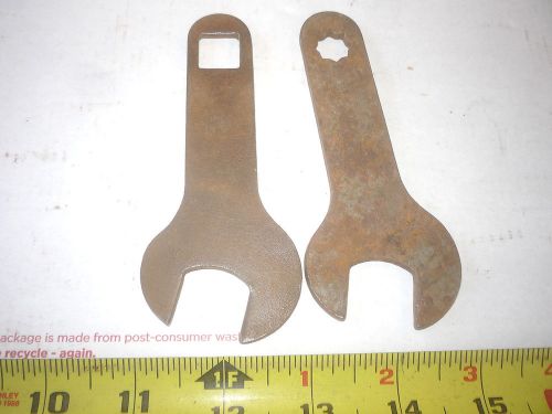 2 OLD BRIGGS &amp; STRATTON GAS ENGINE WRENCH TOOLS