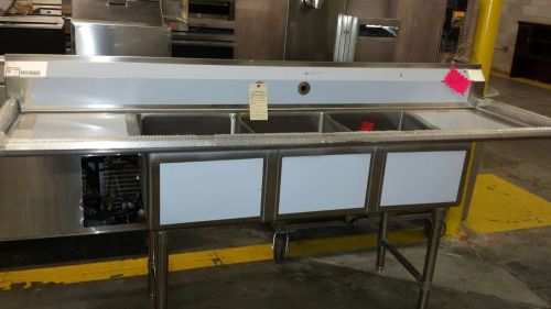 New stainless steel 3 compartment sink with 2 drainboards for sale