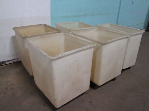 LOT OF 5 &#034;RUBBERMAID&#034; H.D. COMMERCIAL INGREDIENTS STORAGE BINS / CARRIER / CARTS
