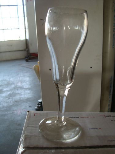 9 oz. Tulip Champagne Glasses