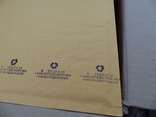 Lot of 100 Yellow Bubble Mailers Envelopes Size 12 1/2&#034; x 19&#034; - New, never used