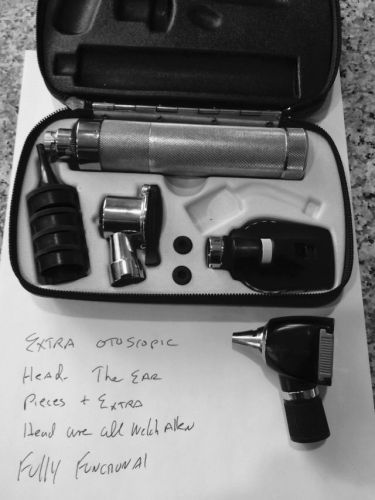 Welch Allyn Portable Oto/opthalmoscope . COMPLETE EXTRA OTOSCOPE HEAD NO RESERVE