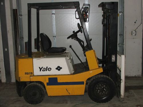 Yale 3000lb Pneumatic Tire Gas Forklift