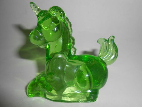 Green Vaseline glass Unicorn Horse Pony paperweight uranium yellow figure / Luck