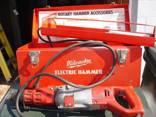 Milwaukee Electric Hammer 3/4 Rotary Hammer with case and tools