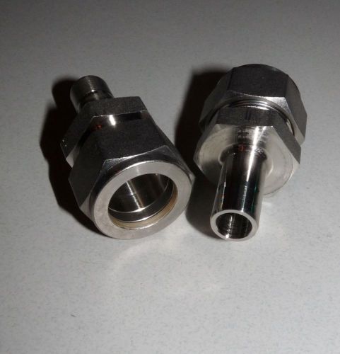 LOT OF 2 NEW SWAGELOK SS-1210-R-8 STAINLESS STEEL TUBE FITTING 3/4&#034; X 1/2&#034; OD