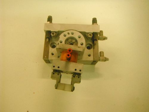 SMC Actuator Gripper and Rotation Head (2113)