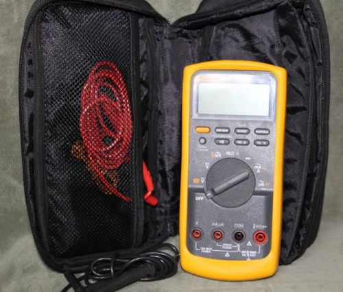 Fluke 87 v true rms multimeter with carry case for sale