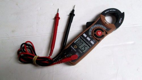 Southwire ac/dc digital clamp meter model # 21050t 400 amps 600 volts for sale