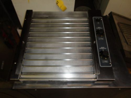 A.J. ANTUNES/ROUNDUP HDC-30A COUNTER TOP HOT DOG ROLLER.  CONCESSIONS-FAIR.