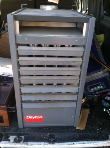 80,000 BTU Dayton 3E228D  overhead natural gas heater Great for Garage/workshop