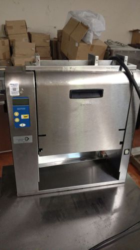 PRINCE CASTLE  (2013)  Model DCFT-JB  208/240 Volt  Dual Continuous Feed Toaster