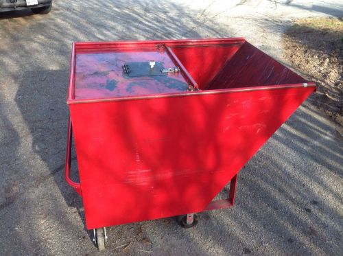 Tipping rolling hopper with lid lockable for sale