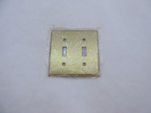 *NEW* MULBERRY SATIN BRASS DOUBLE LIGHT SWITCH PLATE COVER *60 DAY WARRANTY* TR
