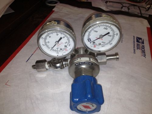 Liquid Carbonic SS Gas regulator 3000 psi max, p/n 825 3 outlet gauge 100 psi