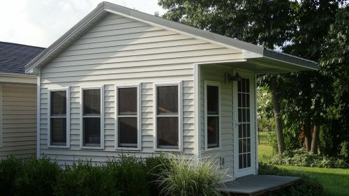 Sunny tiny house, mancave,business,pool house,studio, cabin,play/guest home shed for sale