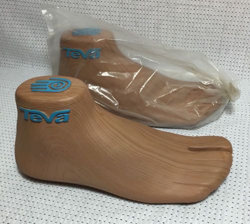 Vintage TEVA Advertising Plastic 8.5 Mannequin Foot / Shoe Form 8 1/2 4A