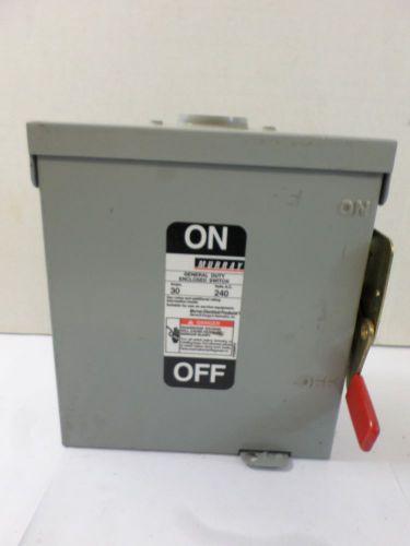 New Surplus Murray GHN421NW 3 pole 240 volt fusible 3R enclosed safety switch