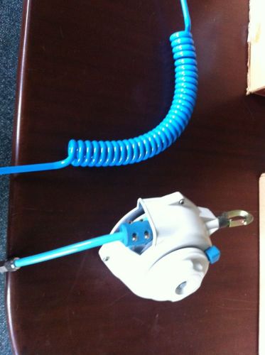 Spring retractable hose reel with recoil hose for sale