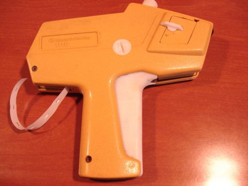 Pitny Bowes yellow single line Monarch 1110 for parts repair price pricing gun