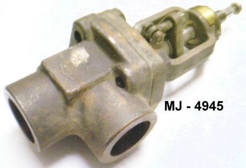 Milwaukee valve co. inc. - 1 1/2&#034; steel angle valve for sale