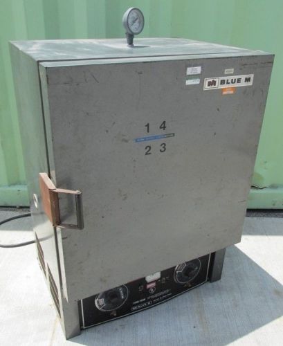 Blue m model ov-500c-2 laboratory bench top oven 100-500 degree f temp range for sale