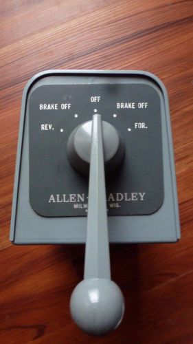 Allen Bradley Bulletin 350, Size 1 Reversing Drum Switch w/ Special Interlock
