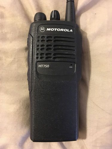Motorola HT750 UHF 16 Channel Programmed