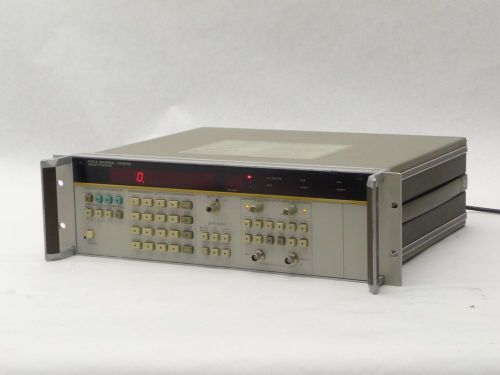 HP AGILENT 5335A UNIVERSAL DIGITAL 200MHz FREQUENCY COUNTER OPT 010 040 PARTS