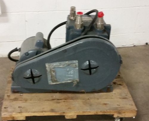 Welch 1402 duo seal vacuum pump for sale