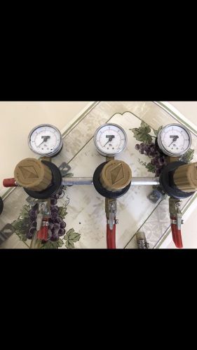 Lot of 3 Perlick CO2 Gas Regulators gauges