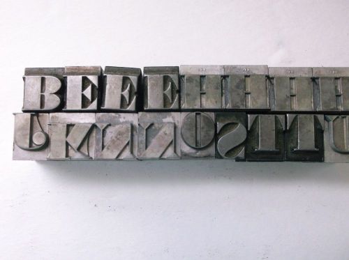 VINTAGE METAL LETTERPRESS LETTERBLOCK SET OF 17