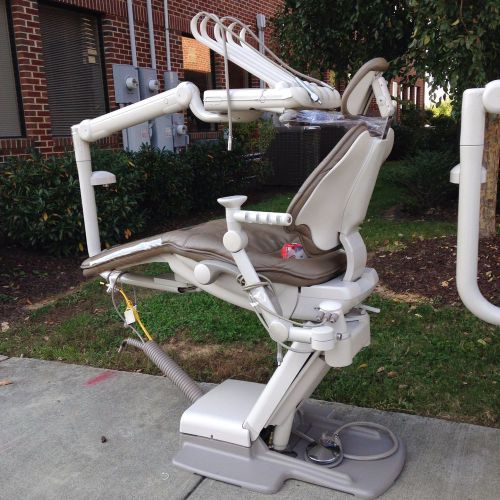 Four Adec Dental 500 Series Room packages