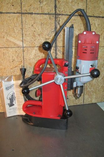 MILWAUKEE ELECTROMAGNETIC DRILL PRESS 4202 / 4253-1     MAGNETIC DRILL 1/2&#034; CAP.