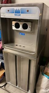 taylor soft serve ice cream machine