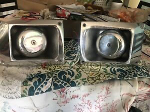 Cast Product Bumper Mount Siren Speakers PAIR