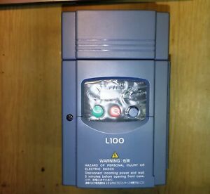 1x Hitachi L100 Inverter Single 1 phase 220V drive 1,5kW L100-015NFE 132JT14442