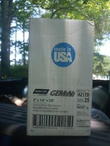 New In Box Norton Gemini Welding Grinding Wheel 3x 1/4 x 3/8  25 count #42179 FS