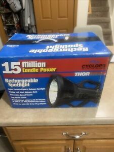 Cyclops Spotlight 15 Million Candle Power 12V or Battery