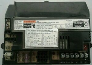 CARRIER BRYANT CONTROL BOARD  MODEL HK42FZ011  1012-83-9410A   (3679) F3 CP