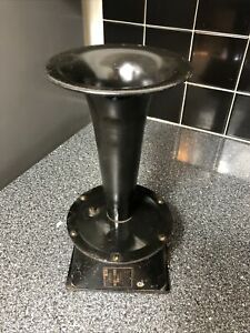 Antique / Vintage Edwards Company Cat, No 310 Horn Norwalk, Connecticut / Untest
