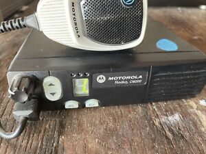 Motorola CM300 Two Way Radio UHF Amateur Or Business