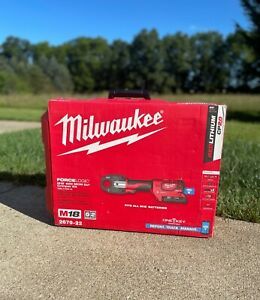 Milwaukee Force Logic Crimper | M18 600 MCM Cu* Crimper Kit | 350 MCM AI