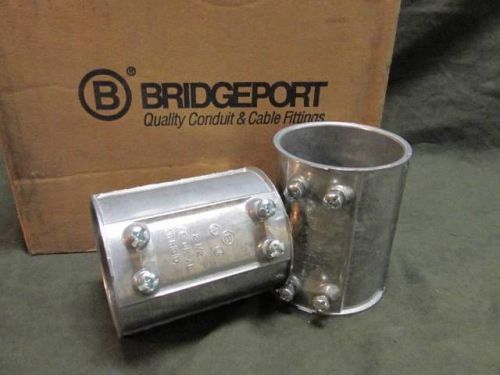 NEW NIB Box of (12) Bridgeport 246-DC 2 1/2&#034; Zinc EMT/Rigid Conduit Couplings