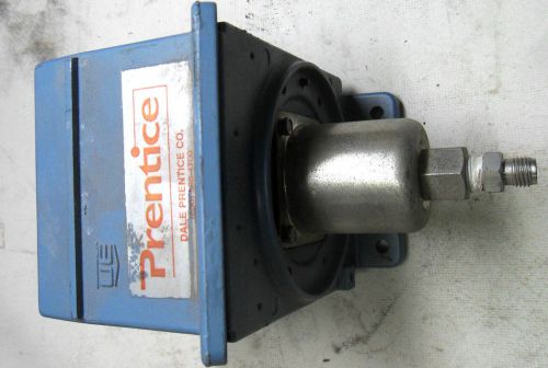 (S1-1) 1 USED UNITED ELECTRIC CONTROLS COMPANY J400-144 PRESSURE SWITCH