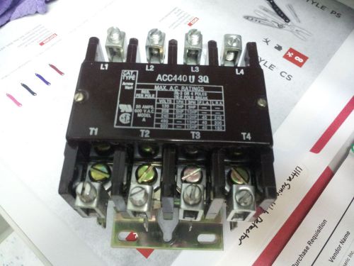 Crouse -Hinds ACC440UM30 Magnetic contactor 4 poles